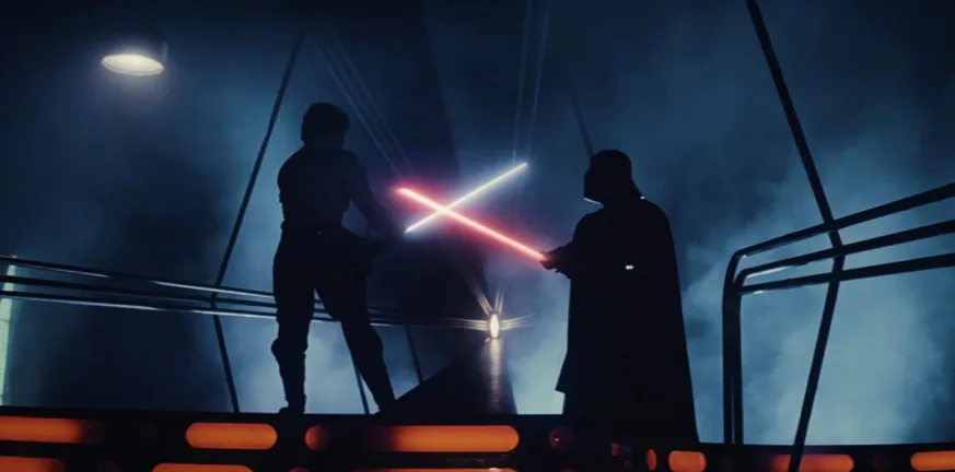 Το φωτόσπαθο του Darth Vader από το Star Wars πουλήθηκε 3,6 εκατ. δολάρια Το φωτόσπαθο του Darth Vader από το Star Wars πουλήθηκε 3,6 εκατ. δολάρια