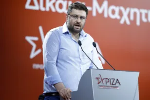 Πυρ κατά Μητσοτάκη από τον Κ. Ζαχαριάδη του ΣΥΡΙΖΑ