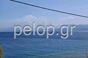 ΝΕΟΤΕΡΑ Αιγιάλεια: Ανεξέλεγκτη η πυρκαγιά στην περιοχή Άλσος, επιχειρούν και 7 εναέρια μέσα - Ήχησε το 112 ΦΩΤΟ ΒΙΝΤΕΟ
