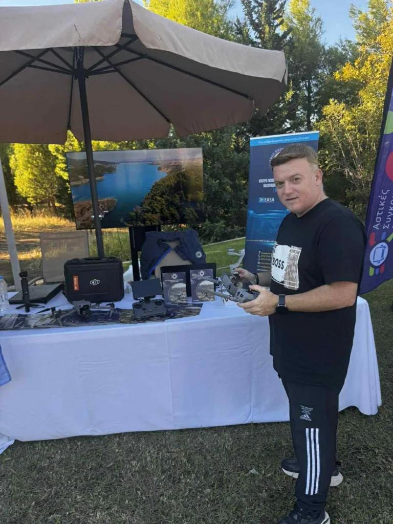 Εντυπωσιακή επίδειξη drone στο Πανεπιστήμιο Πατρών στο περίπτερο της Patras Drone Academy