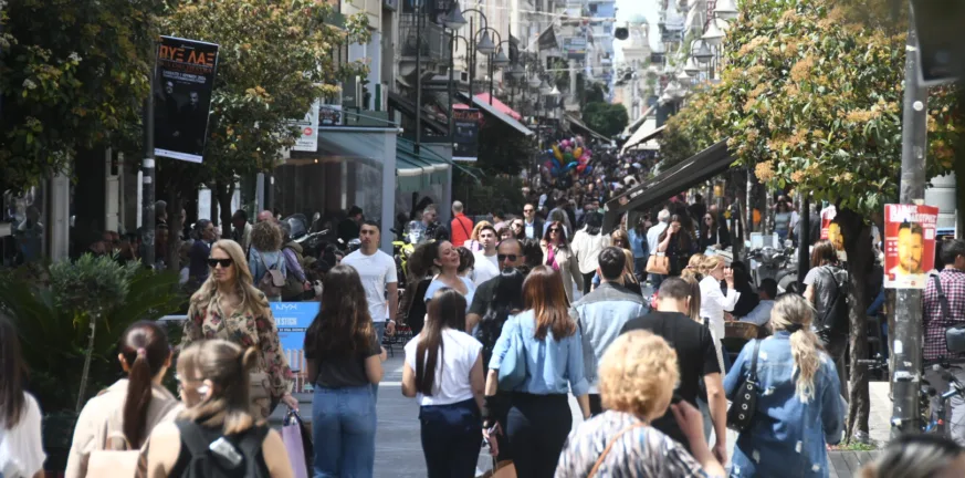 Πάτρα: Κανόνες, όρια και πρόστιμα - Ψηφίστηκε η νέα κανονιστική για τους κοινόχρηστους χώρους Πάτρα: Κανόνες, όρια και πρόστιμα - Ψηφίστηκε η νέα κανονιστική για τους κοινόχρηστους χώρους