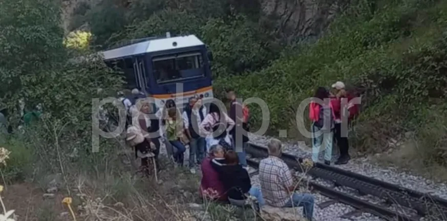 Οδοντωτός: Διπλή βλάβη στο τρενάκι, επιστρατεύθηκε και τρίτο βαγόνι για τους επιβάτες ΦΩΤΟ