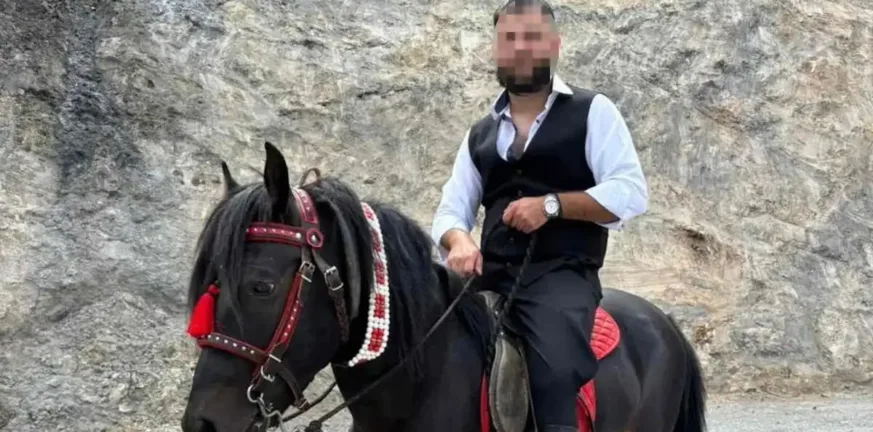 «Φοβήθηκα εκείνη τη στιγμή για τη ζωή μου και έτσι τον πυροβόλησα», μεγάλη ανησυχία για βεντέτα στην Κρήτη «Φοβήθηκα εκείνη τη στιγμή για τη ζωή μου και έτσι τον πυροβόλησα», μεγάλη ανησυχία για βεντέτα στην Κρήτη