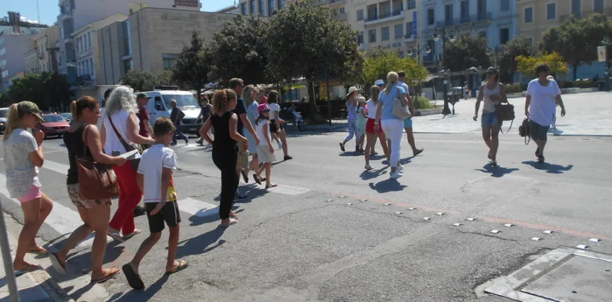 Η Πάτρα μπαίνει στον τουριστικό χάρτη - Αυξήσεις 10% καταγράφεται το πρώτο εξάμηνο του 2025 Η Πάτρα μπαίνει στον τουριστικό χάρτη - Αυξήσεις 10% καταγράφεται το πρώτο εξάμηνο του 2025
