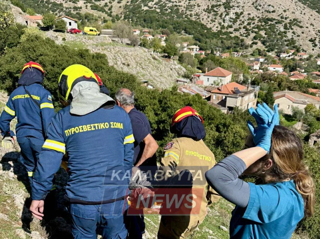 Καλάβρυτα: Επιχείρηση διάσωσης Γάλλου πεζοπόρου που έπεσε σε απόκρημνο μονοπάτι ΦΩΤΟ Καλάβρυτα: Επιχείρηση διάσωσης Γάλλου πεζοπόρου που έπεσε σε απόκρημνο μονοπάτι ΦΩΤΟ