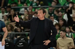 Νέες αιχμές Αταμάν προς τους παίκτες του: «Δεν κερδίζουμε μόνο με τη φανέλα»