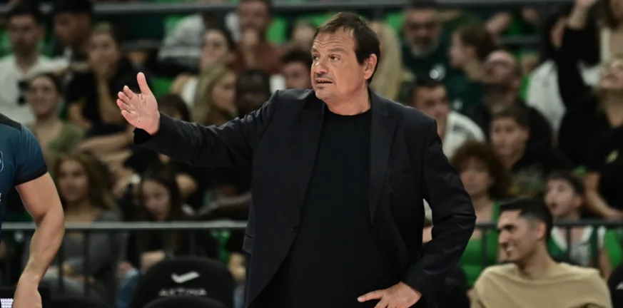 Νέες αιχμές Αταμάν προς τους παίκτες του: «Δεν κερδίζουμε μόνο με τη φανέλα» Νέες αιχμές Αταμάν προς τους παίκτες του: «Δεν κερδίζουμε μόνο με τη φανέλα»