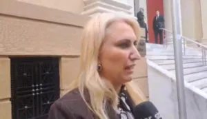 Συγκλονίζουν τα λόγια του παιδιού της Δώρας που δεν γύρισε ποτέ από το μαιευτήριο: «Θέλω να της μιλήσω, γιαγιά»