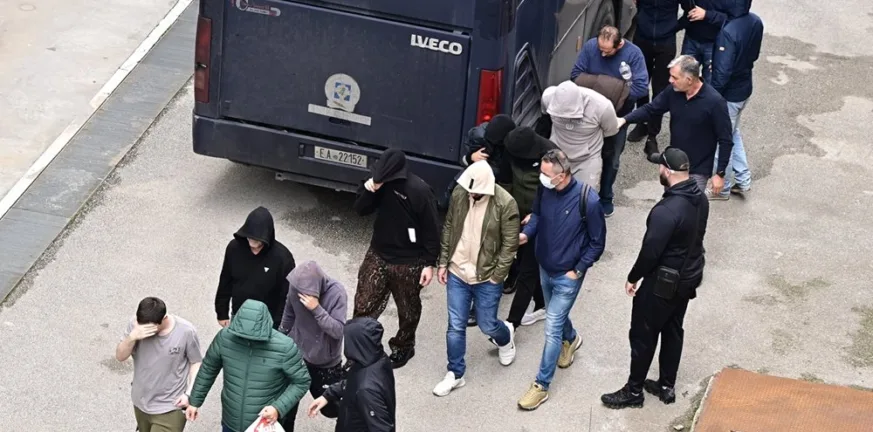ΟΠΕΚΕΠΕ: Δύο ακόμα κατηγορούμενοι οδηγούνται στη φυλακή! ΟΠΕΚΕΠΕ: Δύο ακόμα κατηγορούμενοι οδηγούνται στη φυλακή!