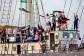 Επιστρέφουν με ειδική πτήση οι 27 Ελληνες ακτιβιστές που φυλακίστηκαν από τους Ισραηλινούς