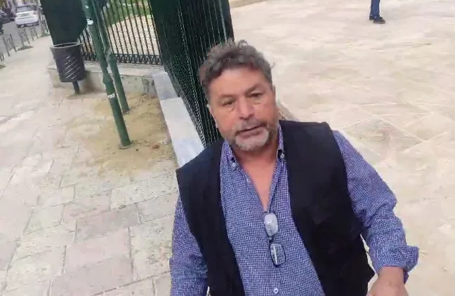 Πάτρα: Ο «Μήτσος» που απάλυνε τον πόνο του με νταηλίκια! Πάτρα: Ο «Μήτσος» που απάλυνε τον πόνο του με νταηλίκια!
