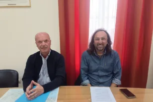 Δήμος Αιγιαλείας: Πάνω από 2.000 στειρώσεις και δεκάδες υιοθεσίες – Πρότυπο διαχείρισης αδέσποτων ζώων στη Δυτική Ελλάδα
