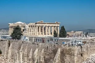 Ακρόπολη: «Καθαρή» χωρίς σκαλωσιές ο Παρθενώνας