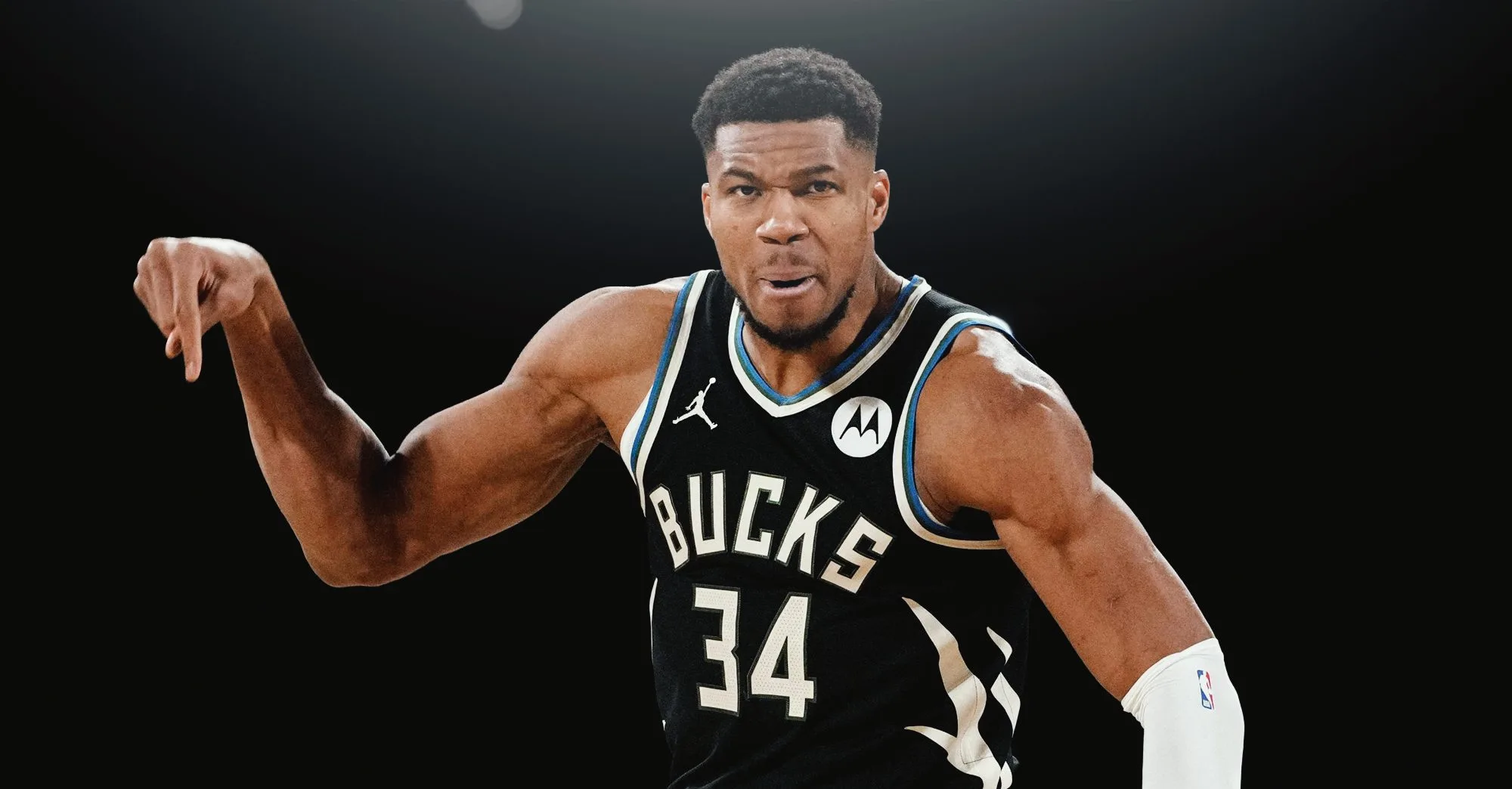 Αποθέωση από τους GM του NBA για τον Γιάννη Αντετοκούνμπο