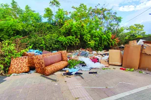 Μικρές χωματερές στην Πάτρα: Καθαριότητα εκτός ελέγχου