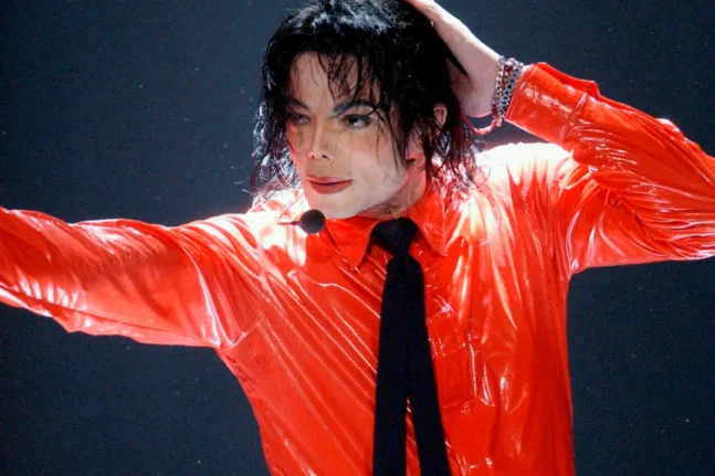 Χρυσάφι για Έλβις, Μάικλ Τζάκσον και Κόμπι ακόμα και εάν είναι νεκροί Χρυσάφι για Έλβις, Μάικλ Τζάκσον και Κόμπι ακόμα και εάν είναι νεκροί