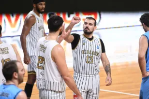 Ο Απόλλων τη νίκη με τον Εθνικό Λιβαδειάς, αναζητείται για αυτόφωρο ο «φίλαθλος» που διέκοψε το παιχνίδι