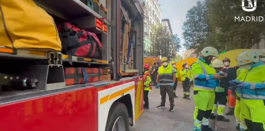 Μαδρίτη: Κατέρρευσε εξαώροφο κτίριο - Τουλάχιστον τρεις τραυματίες και εγκλωβισμένοι στα συντρίμμια, δείτε βίντεο