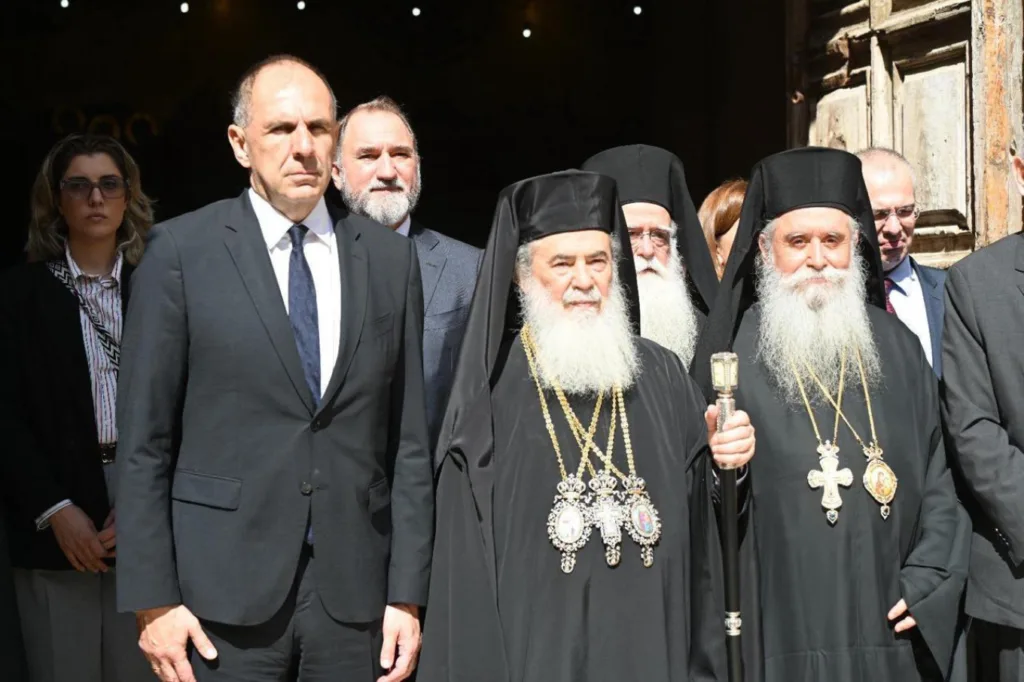 Χειροτονήθηκε Αρχιεπίσκοπος Σινά ο Συμεών ΦΩΤΠ