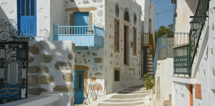 Ποιο νησί ου Αιγαίου προτείνουν τα διεθνή ΜΜΕ για διακοπές εκτός σεζόν