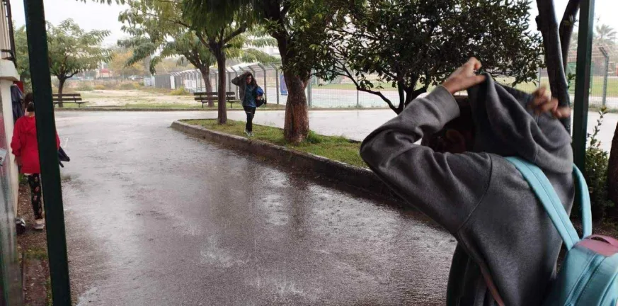 Πάτρα: Άνοιξαν οι ουρανοί, τρομερή η ένταση της βροχής, αλλά χωρίς κλήση η Πυροσβεστική! ΦΩΤΟ, ΒΙΝΤΕΟ Πάτρα: Άνοιξαν οι ουρανοί, τρομερή η ένταση της βροχής, αλλά χωρίς κλήση η Πυροσβεστική! ΦΩΤΟ, ΒΙΝΤΕΟ