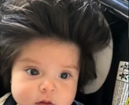 Αυτό είναι το μωρό με τα πιο πυκνά μαλλιά στον κόσμο, ΒΙΝΤΕΟ Αυτό είναι το μωρό με τα πιο πυκνά μαλλιά στον κόσμο, ΒΙΝΤΕΟ