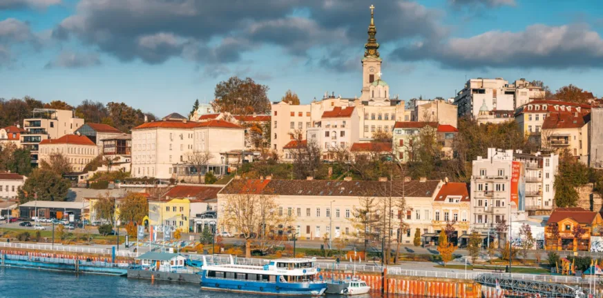Πέντε πόλεις των Βαλκάνιων για low-budget διακοπές