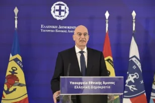 Δένδιας: Η Ελλάδα θα πρέπει να διαθέτει επαρκή δύναμη αποτροπής