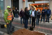 Ξεκίνησε η δενδροφύτευση στη Γούναρη: Νέα εικόνα στο κέντρο της Πάτρας ΦΩΤΟ