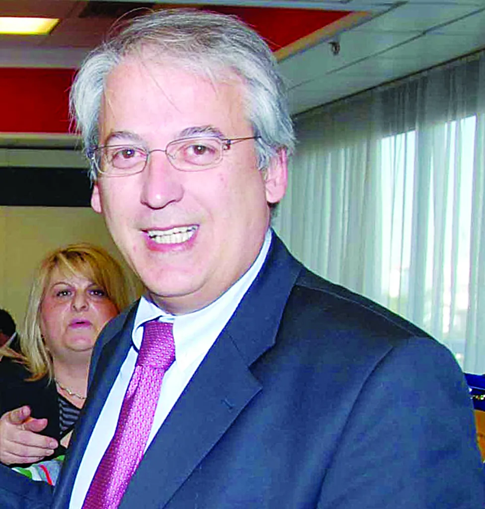 Αποποίηση κληρονομιάς: Το σύστημα βγάζει εκτός τετραμήνου τα ραντεβού