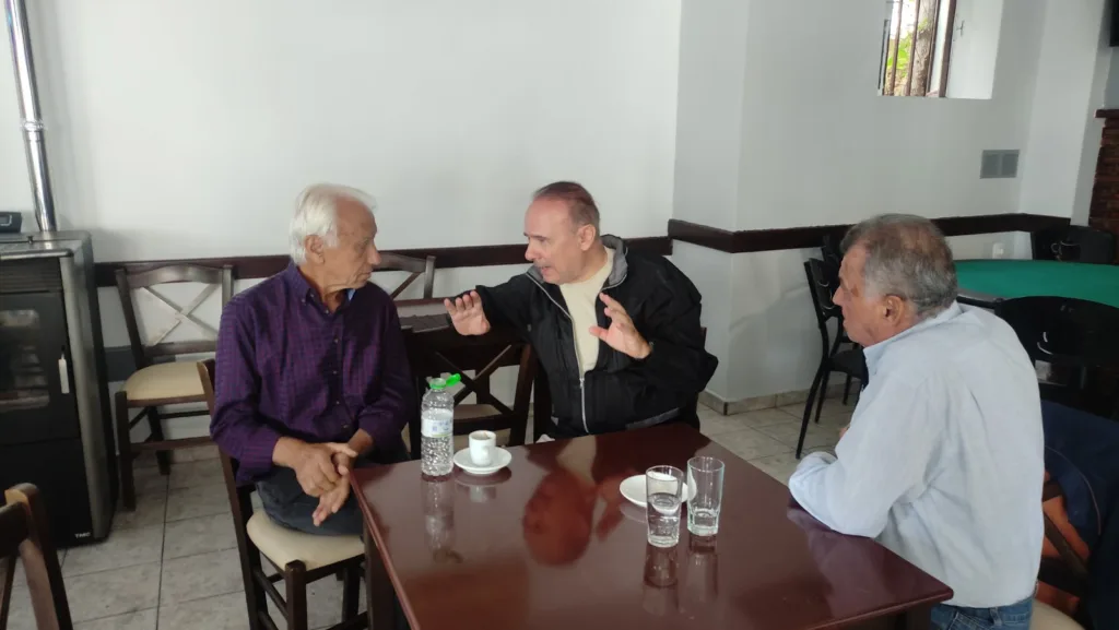 Πάτρα - Αυτοψία στο Άνω Καστρίτσι: «Κάντε κάτι, θα καούμε!» - Χωρίς αντιπυρικές ζώνες το πευκοδάσος Καρκαλού