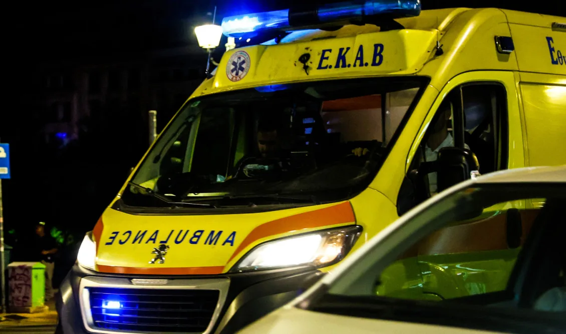 Πειραιάς: Άνδρας έπεσε στη θάλασσα και τον έσωσε λιμενικός Πειραιάς: Άνδρας έπεσε στη θάλασσα και τον έσωσε λιμενικός