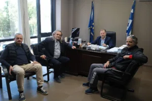Πάτρα: Τα κενά εκπαιδευτικών στη συνάντηση με Δελέγκο