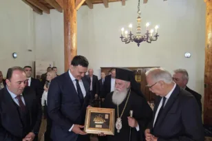 28η Οκτωβρίου: Λαμπρός εορτασμός στα Καλάβρυτα παρουσία Κικίλια ΦΩΤΟ 28η Οκτωβρίου: Λαμπρός εορτασμός στα Καλάβρυτα παρουσία Κικίλια ΦΩΤΟ