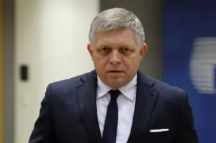 Σλοβακία: Τροπολογία «οδοστρωτήρας» για τα δικαιώματα των ΛΟΑΤΚΙ+
