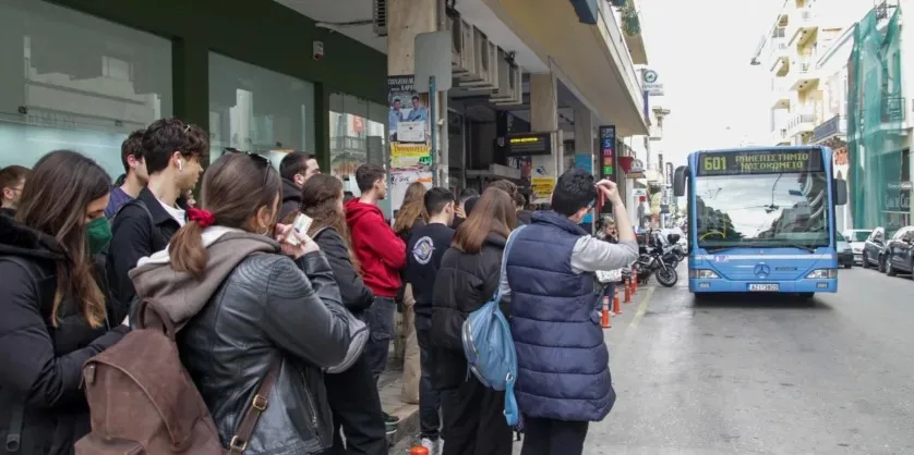 Ωρα Πατρών: «Δήμος και Περιφέρεια πρέπει να επιδοτήσουν εισιτήριο φοιτητών»