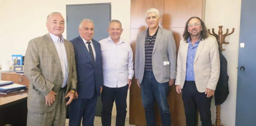 Με Παναγιώτη Γιαννάκη η επιβεβαίωση χρηματοδότησης για το γήπεδο του Αιγίου