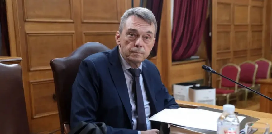 Ένταση και διακοπή στην Εξεταστική για τον ΟΠΕΚΕΠΕ: Ο Γρηγόρης Βάρρας αρνήθηκε να απαντήσει σε ερωτήσεις Ένταση και διακοπή στην Εξεταστική για τον ΟΠΕΚΕΠΕ: Ο Γρηγόρης Βάρρας αρνήθηκε να απαντήσει σε ερωτήσεις