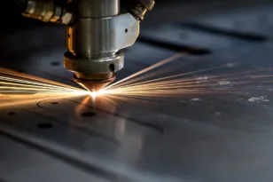 Η τεχνολογία laser αλλάζει το πρόσωπο της ελληνικής βιομηχανίας