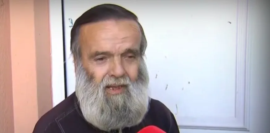 Λάρισα: Πέθανε ο ιερέας Λάμπρος μετά τη δολοφονία της κόρης του από τον εγγονό του
