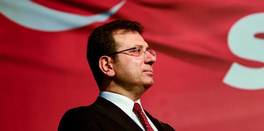 Τουρκία: Νέο ένταλμα εις βάρος του φυλακισμένου Ιμάμογλου για «πολιτική κατασκοπεία» Τουρκία: Νέο ένταλμα εις βάρος του φυλακισμένου Ιμάμογλου για «πολιτική κατασκοπεία»