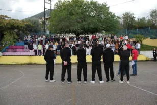 Επίσκεψη παικτών του Απόλλωνα Πατρών στο Γυμνάσιο Σαραβαλίου