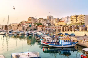 Σεξουαλική επίθεση σε λαϊκή αγορά! Ο πατέρας όρμησε στον δράστη