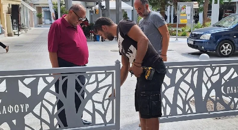 «Εμφύλιος» στο Αίγιο για τον Καλογερόπουλο: Οξύτατη κόντρα για την πλατεία «Εμφύλιος» στο Αίγιο για τον Καλογερόπουλο: Οξύτατη κόντρα για την πλατεία