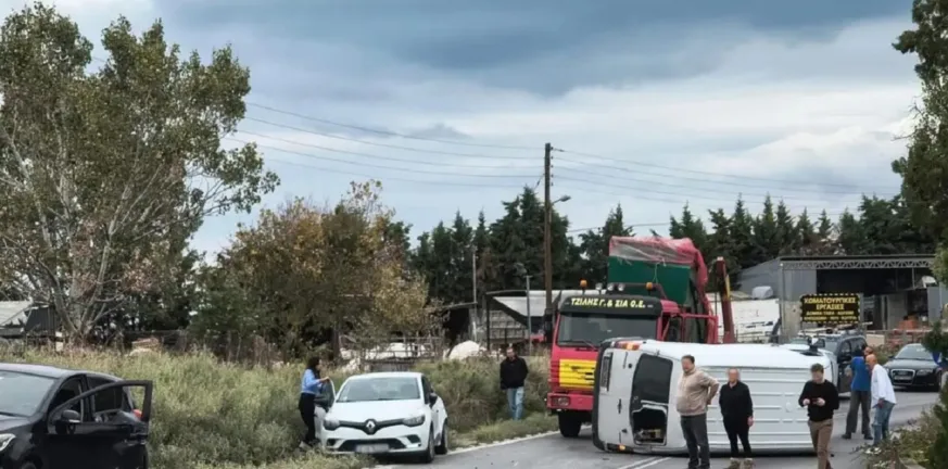 Θεσσαλονίκη: Καραμπόλα 5 οχημάτων στο Πλαγιάρι - Δείτε το ΒΙΝΤΕΟ ντοκουμέντο Θεσσαλονίκη: Καραμπόλα 5 οχημάτων στο Πλαγιάρι - Δείτε το ΒΙΝΤΕΟ ντοκουμέντο