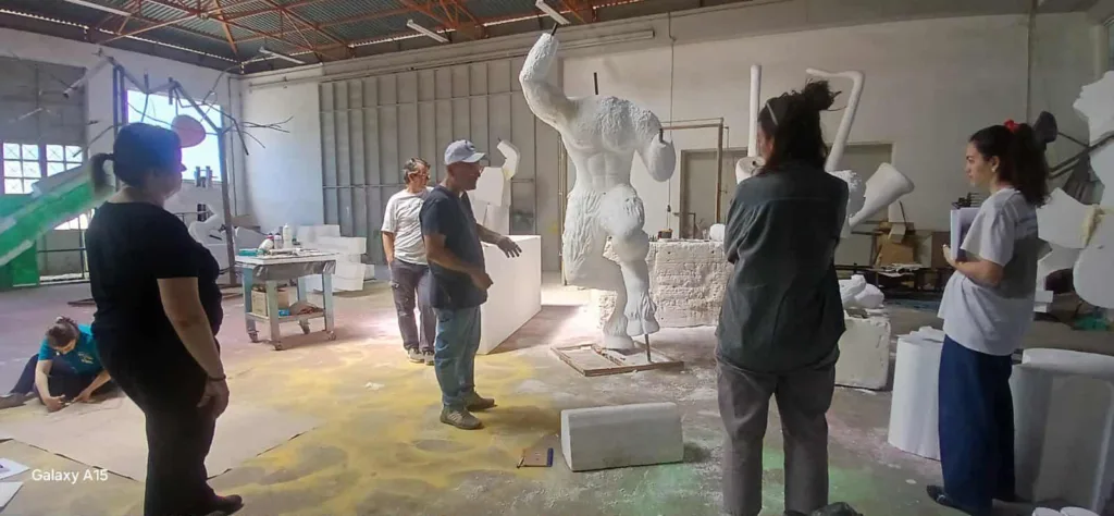 «Από το θυμάμαι στο δημιουργώ»: Η νέα δράση της Καρναβαλικής Ακαδημίας με τη στήριξη του ΥΠΠΟ - Στο pelop.gr ο Α. Σταθόπουλος «Από το θυμάμαι στο δημιουργώ»: Η νέα δράση της Καρναβαλικής Ακαδημίας με τη στήριξη του ΥΠΠΟ - Στο pelop.gr ο Α. Σταθόπουλος