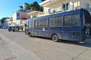 Το ισραηλινό κρουαζιερόπλοιο Crown Iris στο Κατάκολο - Αυξημένα μέτρα ασφαλείας και παρουσία αστυνομίας στο λιμάνι ΦΩΤΟ Το ισραηλινό κρουαζιερόπλοιο Crown Iris στο Κατάκολο - Αυξημένα μέτρα ασφαλείας και παρουσία αστυνομίας στο λιμάνι ΦΩΤΟ