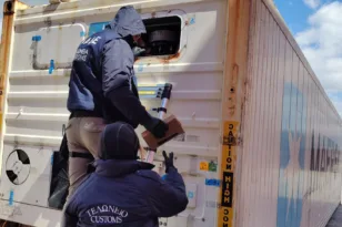 Λιμάνι Πειραιά: Κατασχέθηκαν πάνω από 38 κιλά κοκαΐνης