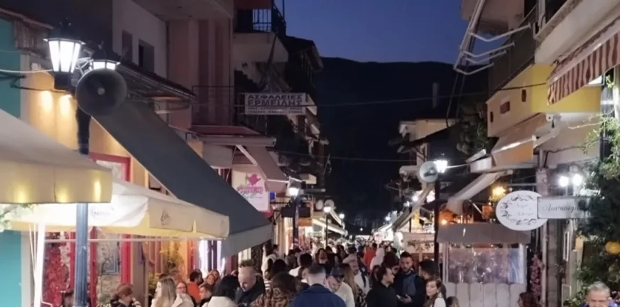 28η Οκτωβρίου: Tα Καλάβρυτα έχουν την τιμητική τους - Οι πληρότητες έχουν ξεπεράσει το 70% 28η Οκτωβρίου: Tα Καλάβρυτα έχουν την τιμητική τους - Οι πληρότητες έχουν ξεπεράσει το 70%