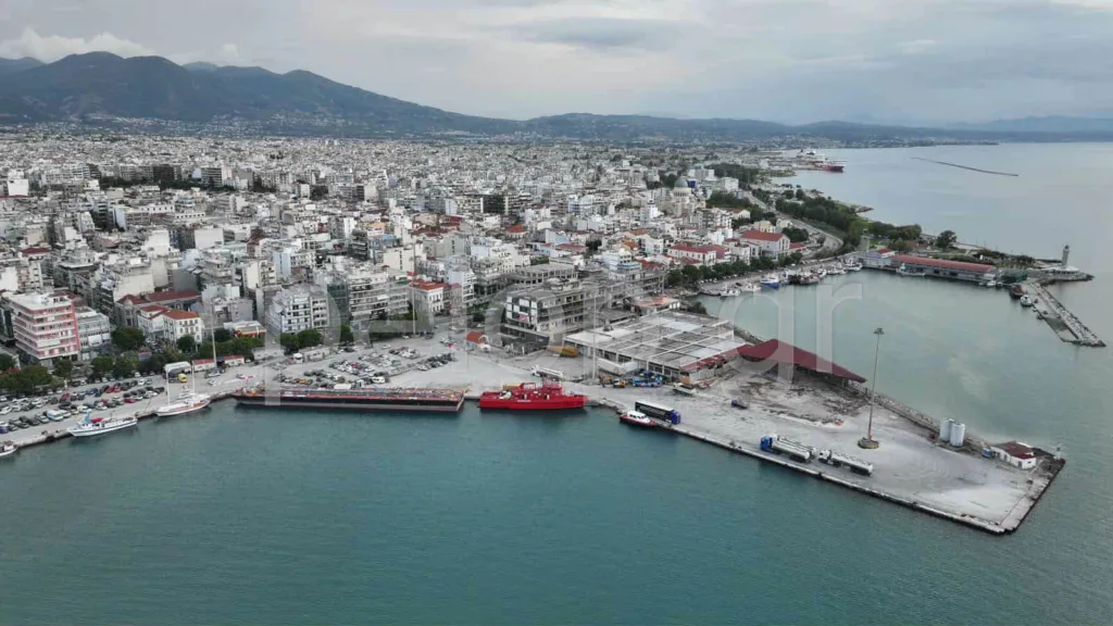 Πάτρα - Πρώην κτίριο ΟΛΠΑ: Ενα βήμα πιο κοντά στην κατεδάφιση ΦΩΤΟ